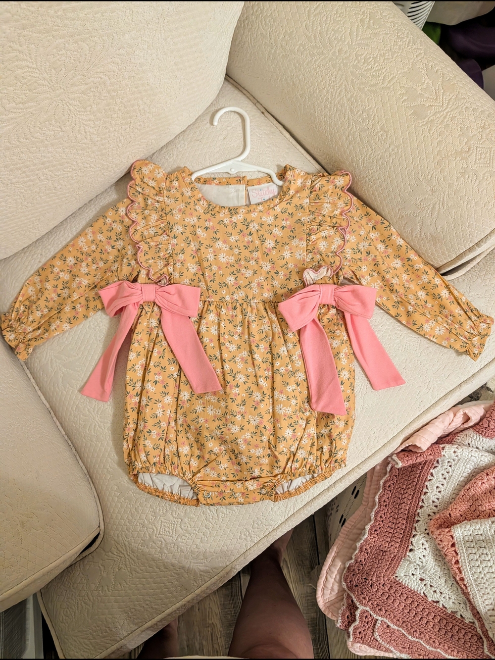 Stitchy Fish Yellow Floral Bow Bubble 18 Months